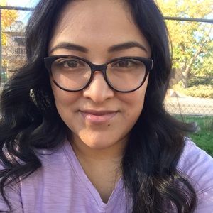 Meet your Posher, Perla